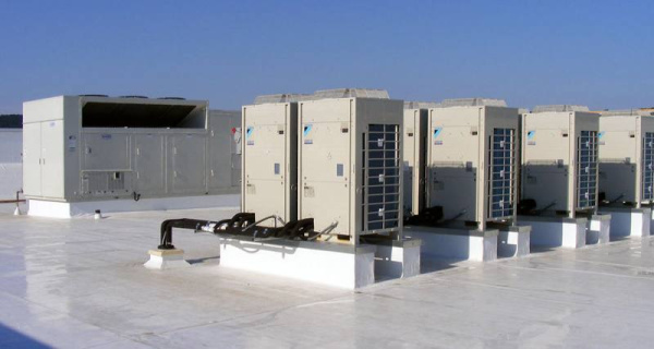 Daikin REYQ18U